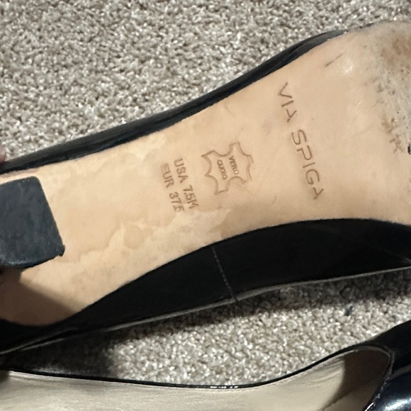 Via Spiga | Shoes | Black Glossy Peeptoe Heels | Poshmark Via Spiga Glossy Black Peep Toe Heels